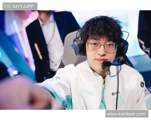 探索英雄联盟LNG战队的独特节奏与战术魅力揭秘实时新闻